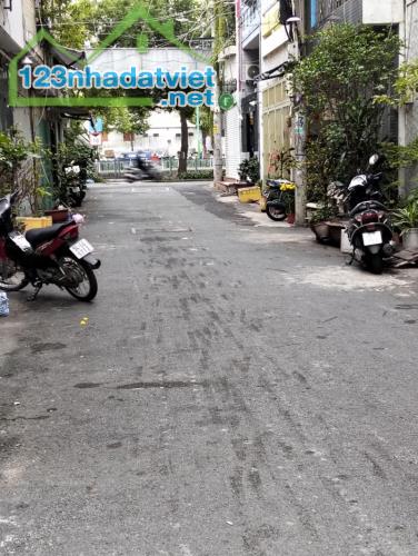 BÁN NHÀ PHÚ NHUẬN HXH 60M2 4 TẦNG NGANG 4M 4 PN DÂN TRÍ HUỲNH VĂN BÁNH 8.89 TỶ.