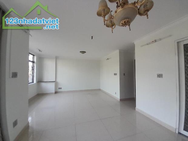 VIEW CÔNG VIÊN LÊ CƠ- BÌNH TÂN 11 x 20m- 3 TẦNG - ĐƯỜNG 10M- GIÁ 13.9 TỶ