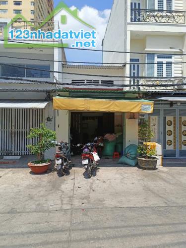 BÁN NHÀ LÊ VĂN QUỚI - NGÃ TƯ BỐN XÃ - BÌNH TÂN - 54M2 - HẺM 9M - CHỈ 3.6 TỈ