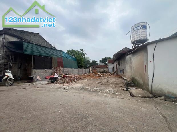 TÔI CHÍNH CHỦ BÁN LÔ ĐẤT 215M THỔ CƯ PHỐ GỐT, ĐÔNG SƠN, CHƯƠNG MỸ GIÁ RẺ - 4