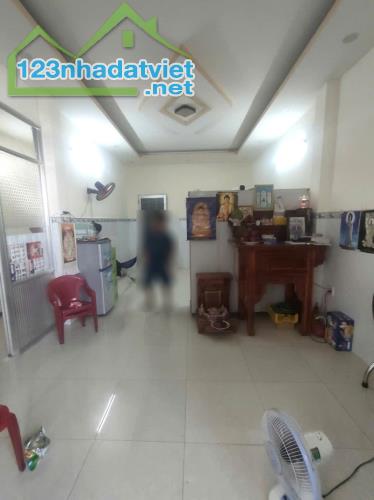 Bán Nhà 2 Tầng Hẻm Xe Hơi 84m2_4.5*18.5 Tỉnh Lộ 43 Tam Bình Thủ Đức Chỉ 4.2 tỷ Siêu Rẻ
