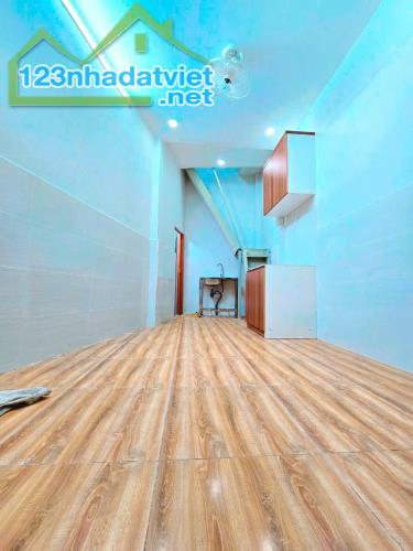 Nhà bán đường Quốc lộ-50-DT-3m x 5m)-1 trệt-2Lầu) 2 PN-2 toilet - 1