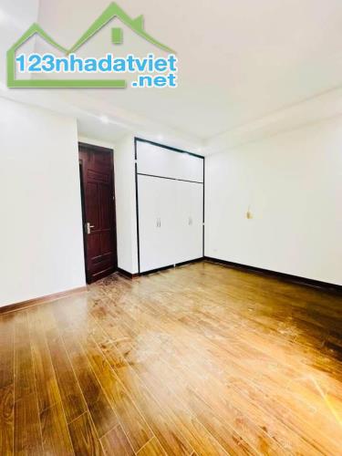 MẶT NGÕ LÊ TRỌNG TẤN - 40M RA PHỐ - PHÂN LÔ ÔTÔ TRÁNH - GIÁ 19 TỶ - 1