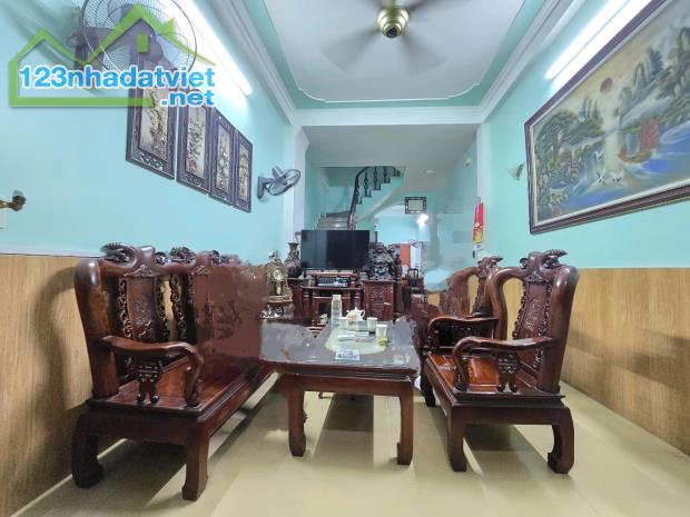 Hiếm Vũ Xuân Thiều 52m 3tầng phân lô - 2 mặt ngõ thông
