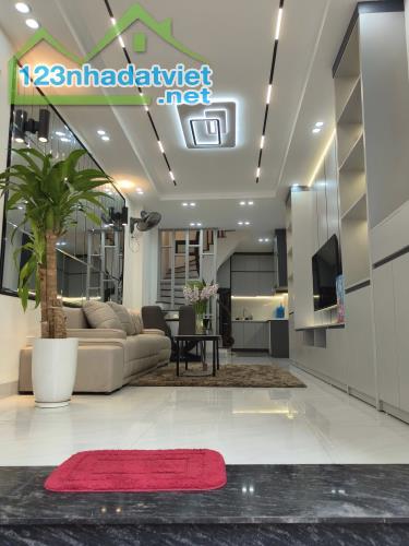 Cho thuê nhà nguyên căn 4 tầng full đồ ngõ Văn Hương, Đống Đa 36m x 4T giá 12 triệu - 4