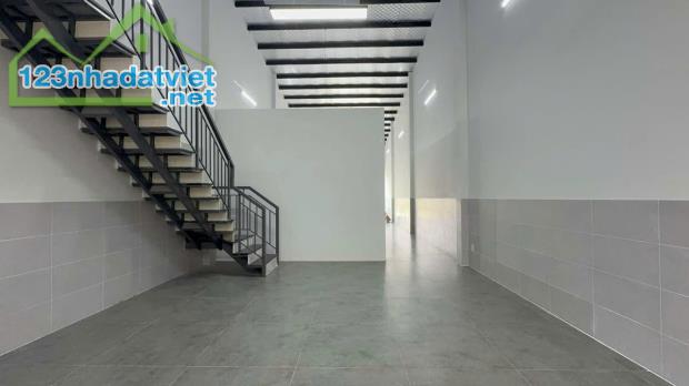 CHO THUÊ MẶT BẰNG KD/KHO 400M2 ( 1 TRỆT 1 LỬNG) GIÁ TỐT MẶT TIỀN TỈNH LỘ 15, CỦ CHI - 4