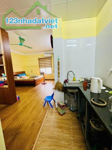 Bán đất tặng nhà Hồ Tùng Mậu – 138m², MT 5m, vỉa hè, ô tô tránh – Xây tòa nhà cực đẹp - 2