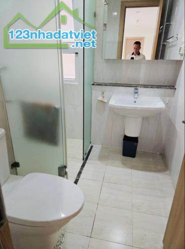 CỰC HIẾM!!! BÁN CĂN HỘ CC MỄ TRÌ-128M-TẦNG TRUNG-CĂN GÓC-3NGỦ-TẶNG NỘI THẤT-NHỈNH 8 TỶ - 5