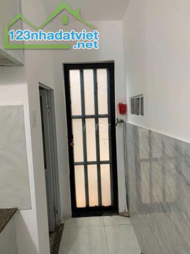 Cho thuê nhà 3PN 2WC đường 42 Phường hiệp Bình Chánh. Giá 7/5tr/tháng 0964762748 - 1