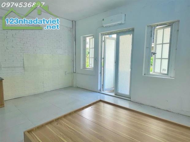 Chính chủ cho thuê phòng trọ mới xây Tầng 2,KĐT Phú Lương ban công to rộng -Khép kín - 2