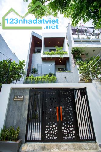 Mình muốn bán nhà 3 tầng đẹp Bùi Thiện Ngộ, Hoà Xuân, Cẩm Lệ