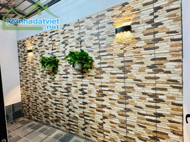 Bán nhà 4 tầng tặng full nội thất đầu đường Trường Chinh, tp Hải Dương - 3