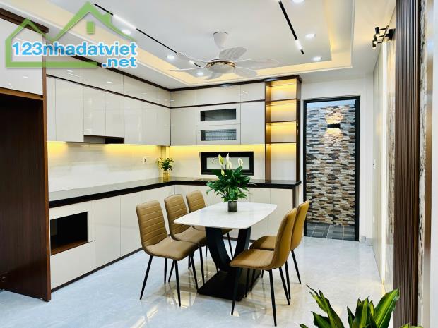 Bán nhà 4 tầng tặng full nội thất đầu đường Trường Chinh, tp Hải Dương - 5