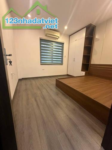 Bán Nhà Trường Chinh 38,5m2 5 Tầng 2 Thoáng Giá Chỉ Nhỉnh 7 Tỷ - 3
