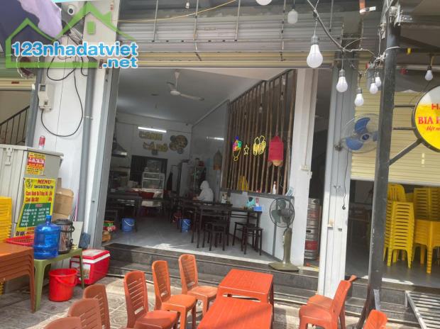 SANG NHƯỢNG HOẶC THANH LÝ ĐỒ QUÁN BÁNH CANH CÁ RÔ TẠI NGỌC THỤY, LONG BIÊN, HÀ NỘI