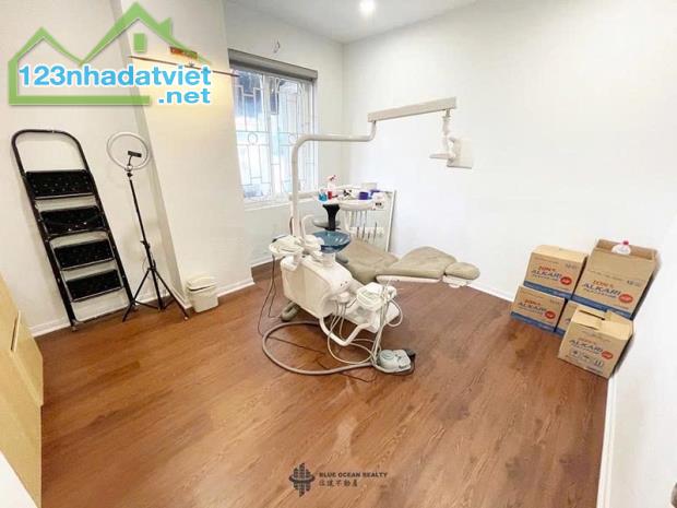 Bán CĂN HỘ CHUNG CƯ MỚI HOÀNG MAI  80m2, 3PN giá 3ty650tr LH 036.214.6202