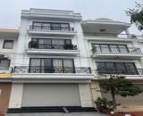 Bán Nhà 5 Tầng Sau Lideco Trần Hưng Đạo DT:40.5m2 Oto Đỗ Cửa