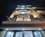 Bán Nhà Giang Biên, Long Biên 38m2, 6T, giá 7,9 tỷ ( ô tô đỗ cửa)