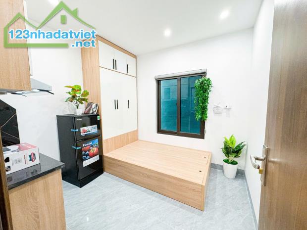 💥 Hàng Tuyển Cầu Giấy, 70m x 6T - nhà CCMN 20 phòng, có PCCC, dòng tiền 100 tr/th.