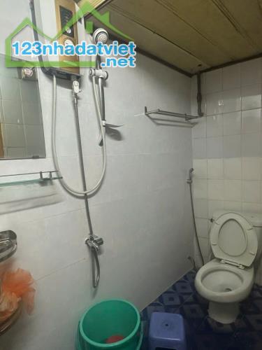 CHÍNH CHỦ CHO THUÊ NHÀ HẺM ĐƯỜNG ÔNG ÍCH KHIÊM - QUẬN 11 - TP HỒ CHÍ MINH