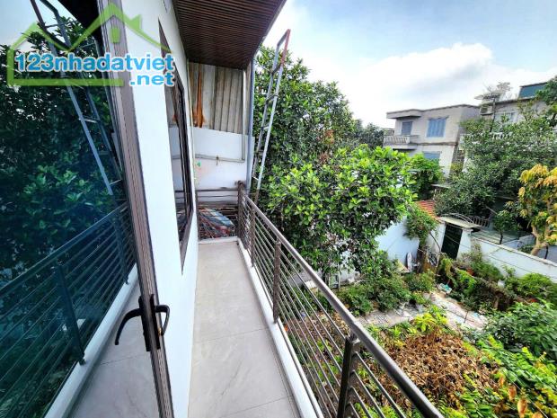 Bán nhà 3 tầng Tứ Liên - Diện tích 32m2 - Nhà đẹp ở ngay - Ko quy hoạch 3,55 tỷ - 4