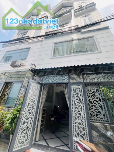 Hẻm Xe Hơi Sát Mặt Tiền 45m2 - Chỉ 5 Tỷ Hơn - 4 Tầng 3PN