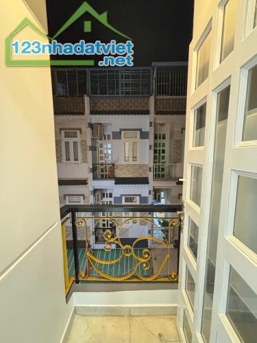 NHÀ BÁN Tỉnh Lộ 10 - 4 TẦNG - 3x8m - HXH - 2.45 TỶ - BÌNH TÂN - 4
