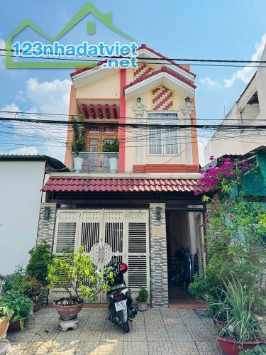 MẶT TIỀN NỘI BỘ SÁT TÊN LỬA --10OM2--2 TẦNG --GIÁ CHỈ :6.6 TỶ (TL) - 1