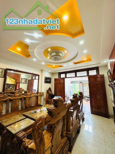 MẶT TIỀN NỘI BỘ SÁT TÊN LỬA --10OM2--2 TẦNG --GIÁ CHỈ :6.6 TỶ (TL) - 2