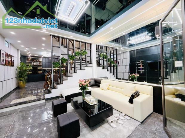 CẦN BÁN NHÀ - HỒ TÙNG MẬU - CẦU GIẤY - 37M2- 6T- SÁT PHỐ - NGÕ THÔNG - 8 TỶ - 1