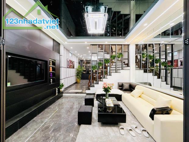 CẦN BÁN NHÀ - HỒ TÙNG MẬU - CẦU GIẤY - 37M2- 6T- SÁT PHỐ - NGÕ THÔNG - 8 TỶ - 2