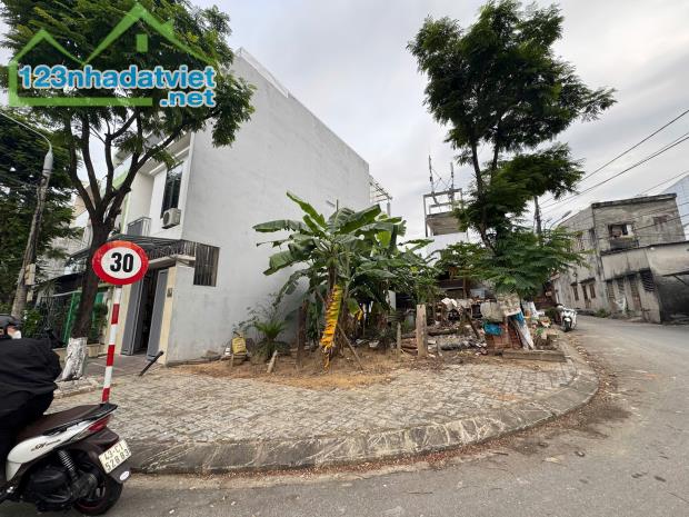 Bán lô Góc 2MT đường Phước Tường 10 và Phước Tường 5 - Cẩm Lệ , giá 3ty150 LH 0942992361 - 3