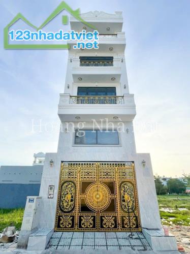 Nhà mới Lê Văn Lương, cạnh Phú Mỹ Hưng, 5 tầng, 9.8 tỷ