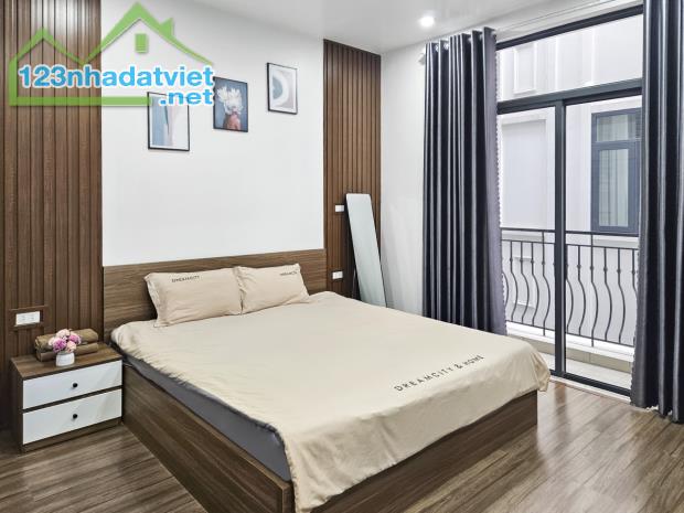 Cho thuê căn hộ 1 ngủ giá 7tr tại Vinhomes Marina