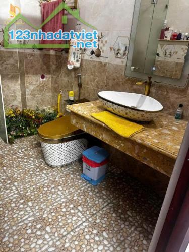 Nhà 3 Tầng 5,3×22 Khu 38hecta Phan Văn Hớn Tân Thới Nhất Q12 10,7 Tỷ bớt Lộc - 4