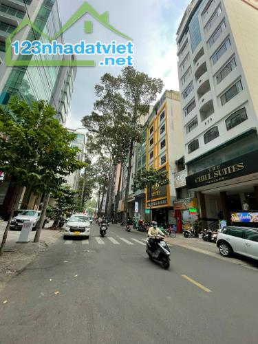 Bán nhà đường 3/2, Quận 10 - 125m2 (5 x 24) nở hậu 5.5m - phù hợp xây căn hộ - chỉ 13.7 tỷ