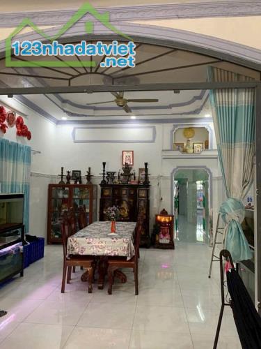 BÁN NHÀ MẶT TIỀN ĐƯỜNG NHỰA XE TẢI THÔNG - 2