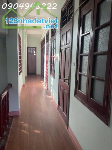 Cho Thuê Nhà Mặt Phố 16 Trường Thi, 30 Triệu, 200M2, 6 Phòng Ngủ+ 3 Vệ Sinh Đẹp - 3