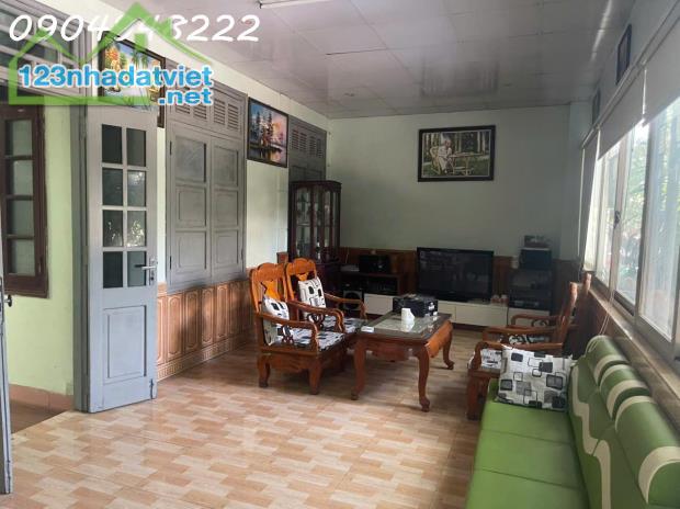 Cho Thuê Nhà Mặt Phố 16 Trường Thi, 30 Triệu, 200M2, 6 Phòng Ngủ+ 3 Vệ Sinh Đẹp - 4