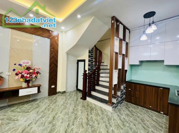 CHÍNH CHỦ CHO THUÊ NHÀ NGUYÊN CĂN TẠI KHU VỰC LĨNH NAM - HOÀNG MAI - HÀ NỘI - 3
