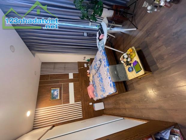 Mặt tiền kinh doanh Phạm Thế Hiển 5x40 chỉ 14 tỷ