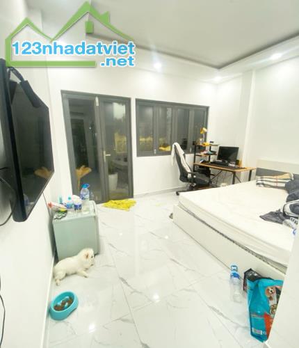 Nhà Đẹp Mặt Tiền Nguyễn Bá Tòng, 3 tầng, Tân Bình, 4x14m, 60m2, nhỉnh 10 tỷ TL - 2