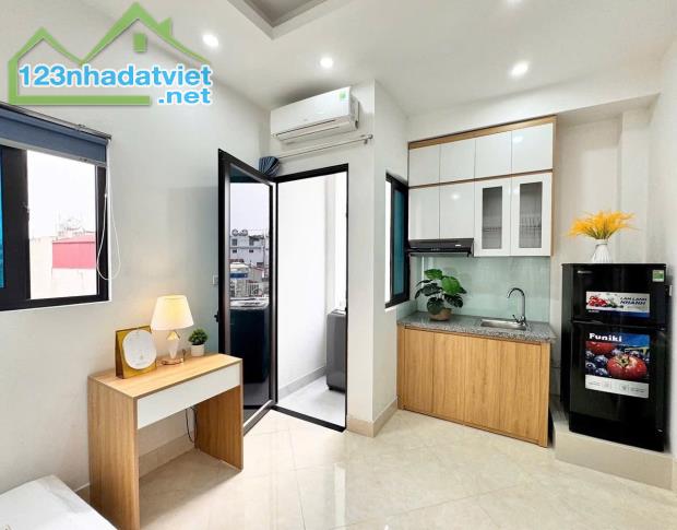 Bán CHDV Mỹ Đình, Nam Từ Liêm, Lô góc, Thang máy, 12PNKK, 70TR/T, 55m2, 7T, Mt 5.1m, 13.7