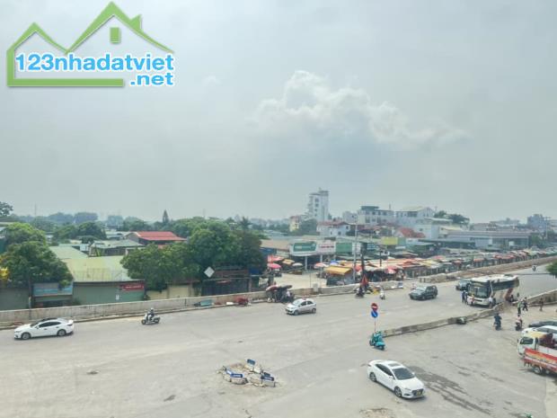 Bán nhà MP Xuân Diệu (Đặng Thai Mai) 91/120m, 6Tầng, MT 8m Vị trí đắc địa 70 Tỷ