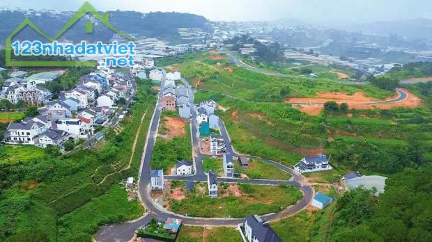 BÁN ĐẤT TÔ HIẾN THÀNH ĐẸP BẰNG PHẲNG CHỈ 20 TỶ