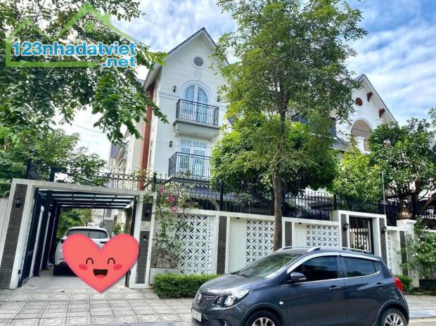 HÀNG HIẾM !!! BÁN KHÁCH SẠN PHỐ TRÍCH SÀI 215M2 - 10M MẶT TIỀN - 20M RA HỒ TÂY - 88.9 TỶ