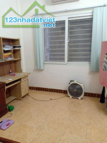 BÁN NHÀ ĐẠI TỪ HOÀNG MAI 7.4TỶ 42M NHÀ ĐẸP 5 TẦNG TRƯỚC NHÀ SH QUAY ĐẦU QH NGON - 4