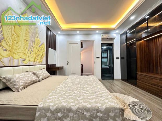 Hạ 500tr nhà Yên Hòa Cầu Giấy mới tinh ngõ to 5T 33m2 MT 4.6m đủ nội thất ở luôn 7.98 tỷ - 2