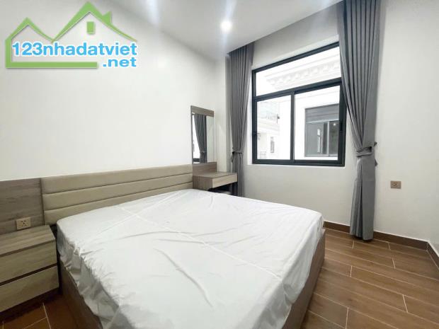 Cho thuê căn hộ 1 ngủ giá 8tr tại Vinhomes Marina