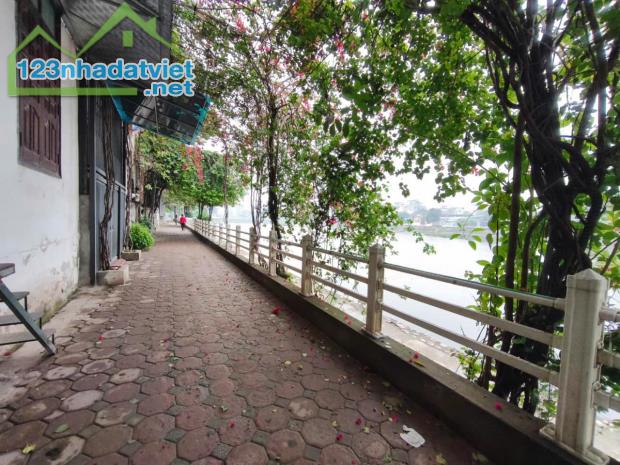 MỘT MẶT PHỐ-  MẶT SAU NHÀ Ô TÔ VÀO NHÀ+ MẶT  HỒ ĐIỀU HOÀ- CÓ Ô CHỜ THANG MÁY- KHÔNG GIAN S